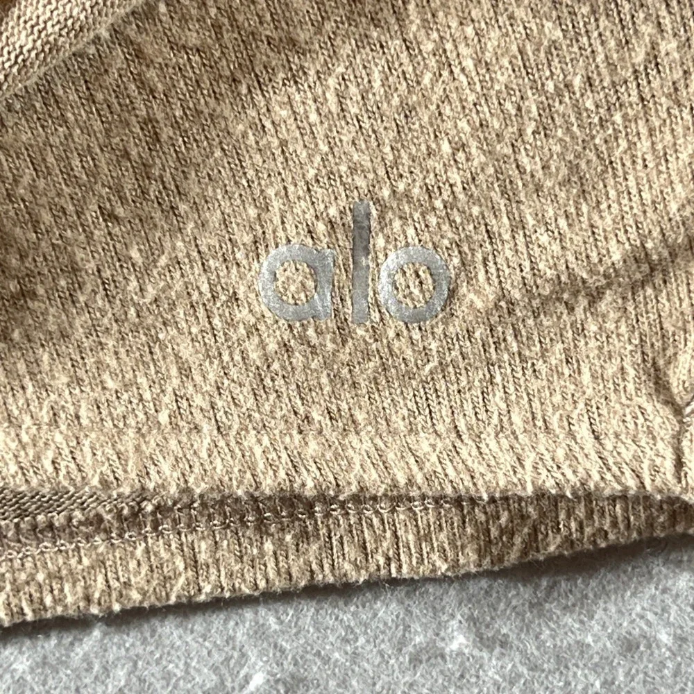 979 | Alo Yoga Alosoft Serenity Wrap Crossover Crop Top Tan Women Small